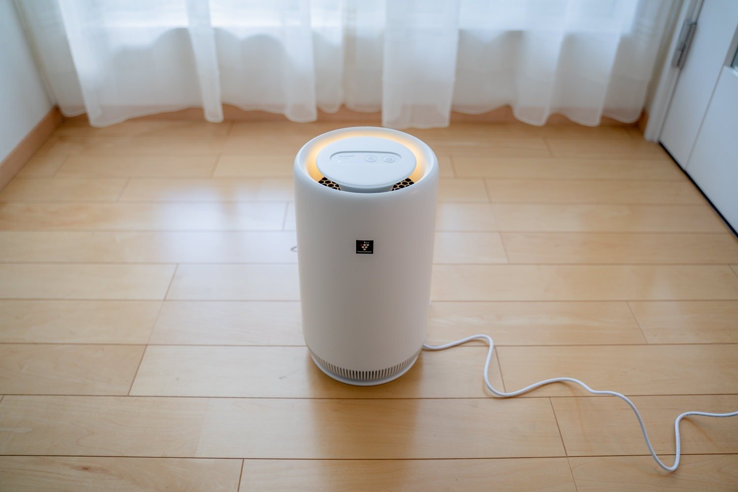 シャープ 空気清浄機 FU-NC01-W Amazon.co.jp: シャープ 小型 空気清浄機 プラズマクラスター